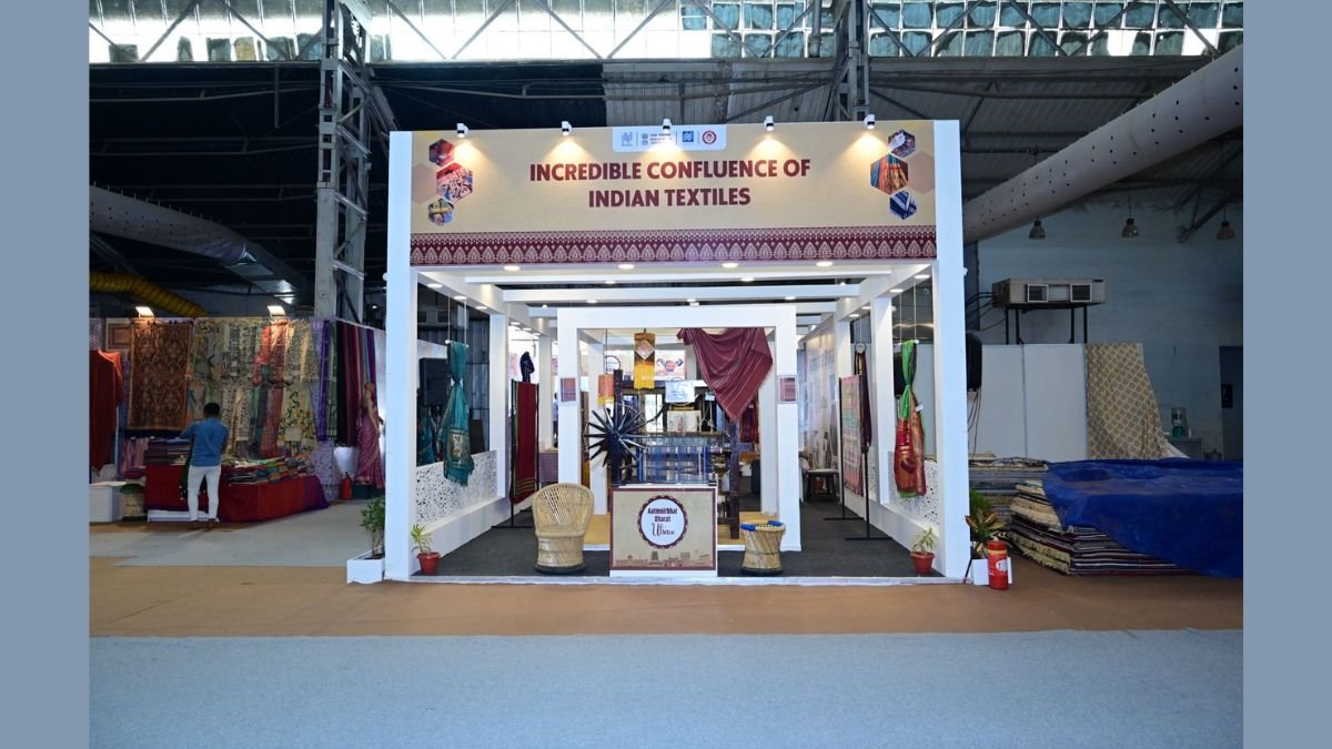 Organising of Aatmanirbhar Bharat Utsav exhibition from 14th February to 19th February 2024 at Bombay Exhibition Center, Nesco Center, Western Express Highway, Goregaon (East) Mumbai 400 063