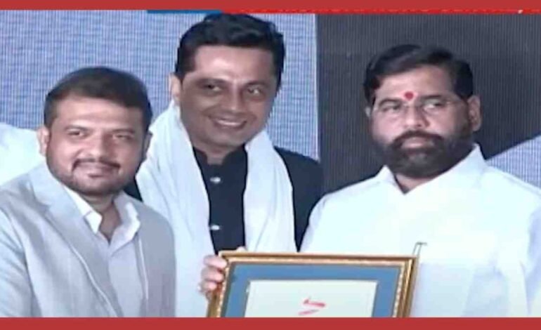 Times Applaud shines big at Friends of Mumbai Award & Conclave: Receives Honours From Maharashtra CM